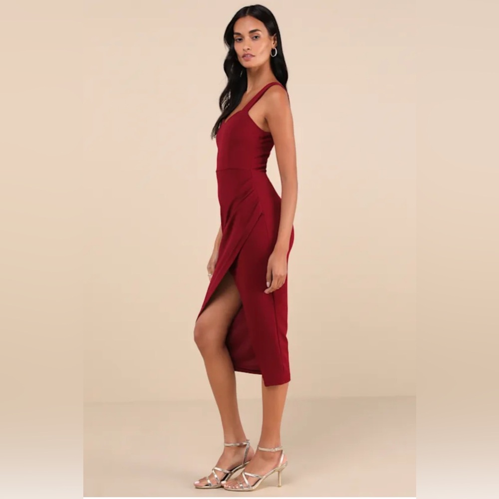Lulu's Burgundy Midi Dress
